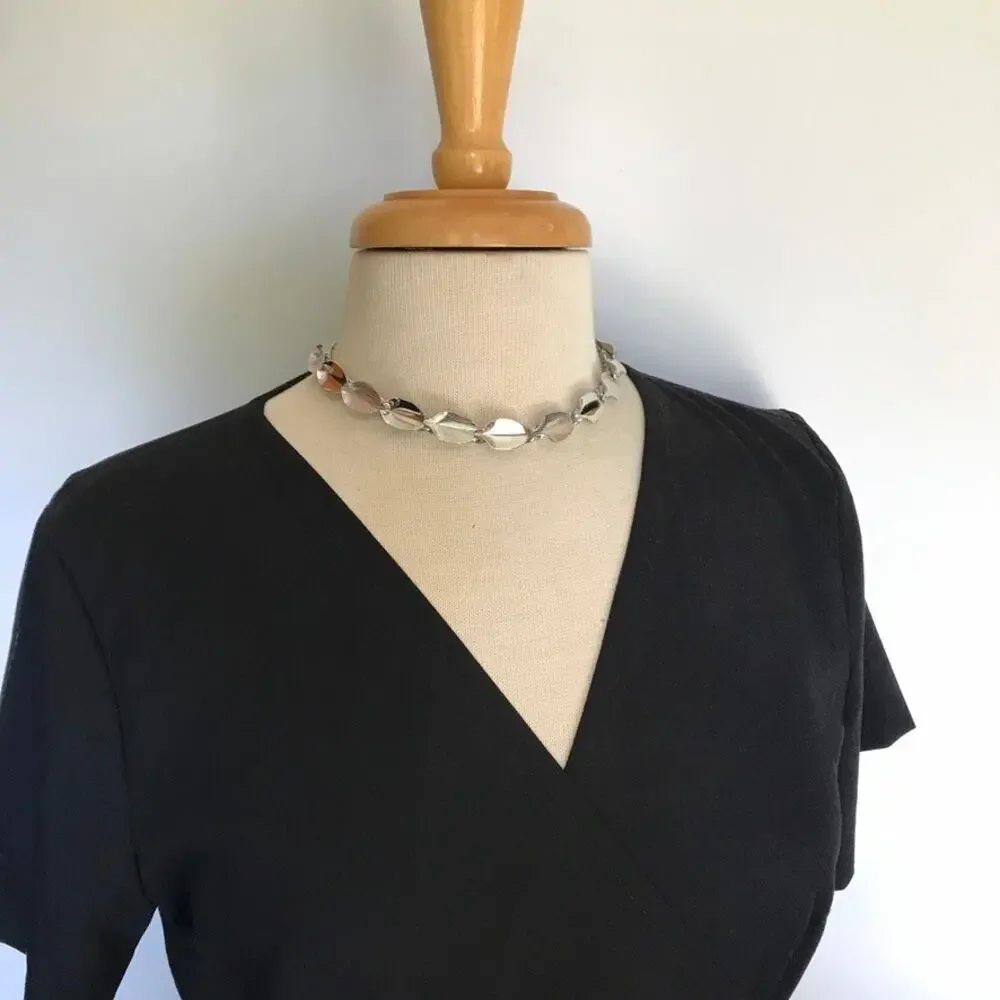 Vintage Danish-style silver tone etched leaf choker necklace sturdy construction